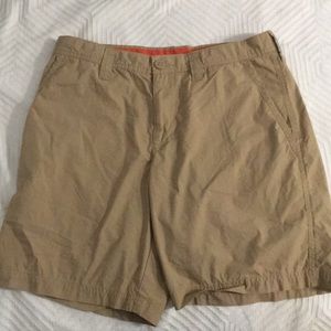 Men’s Columbia Khaki Shorts